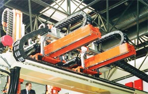 cable carrier mounting