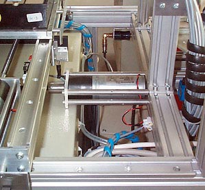 DryLin® N in X-Y handling application