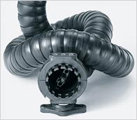 Triflex R multi-axis cable carrier