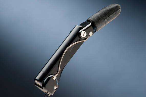 Vincent handprosthesevinger met maatwerklagers gemaakt van iglidur® stafmateriaal