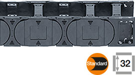 Kabelrups, met om de schakel een dwarsverbinder