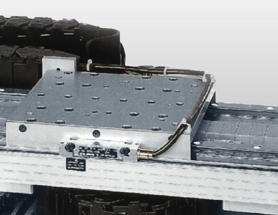 cable carrier -zipper chain in x/y travel