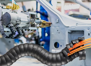 triflex kabelrups voor robots in automotive productie